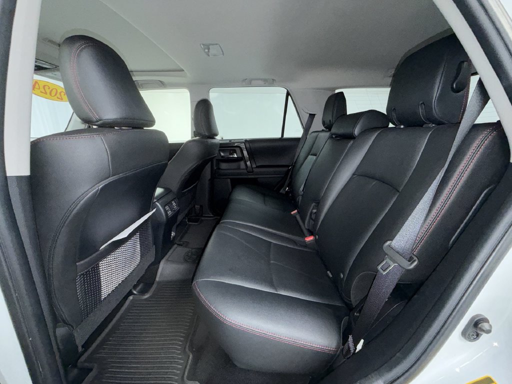 Certified 2024 Toyota 4Runner TRD Off-Road Premium w/ Moonroof Package AWD/4WD image 7