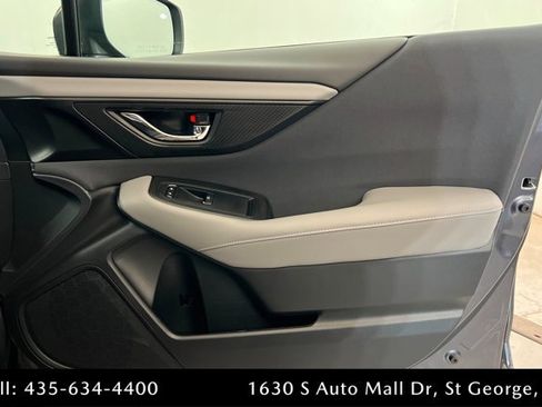 Used 2025 Subaru Outback Premium image 23