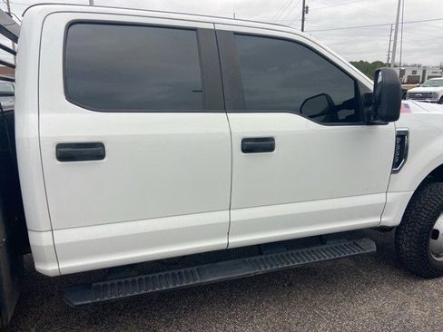 Used 2021 Ford F350 XL w/ Power Equipment Group image 8