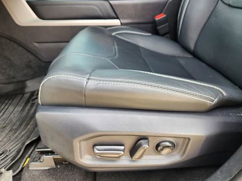 Certified 2026 Toyota Tundra Limited w/ Power Package image 17