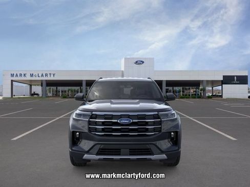 New 2026 Ford Explorer Active w/ Active Comfort Package RWD image 6