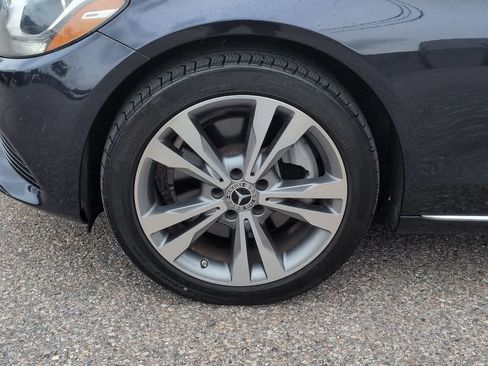 Used 2017 Mercedes-Benz C 300 Sedan image 13
