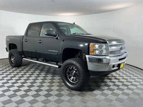 Used 2013 Chevrolet Silverado 1500 LT w/ All-Star Edition AWD/4WD image 3