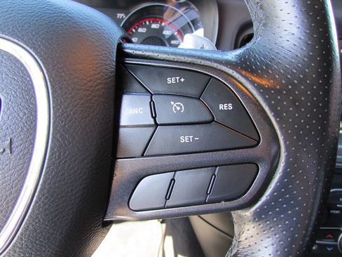 Used 2023 Dodge Charger R/T w/ Plus Group RWD image 26