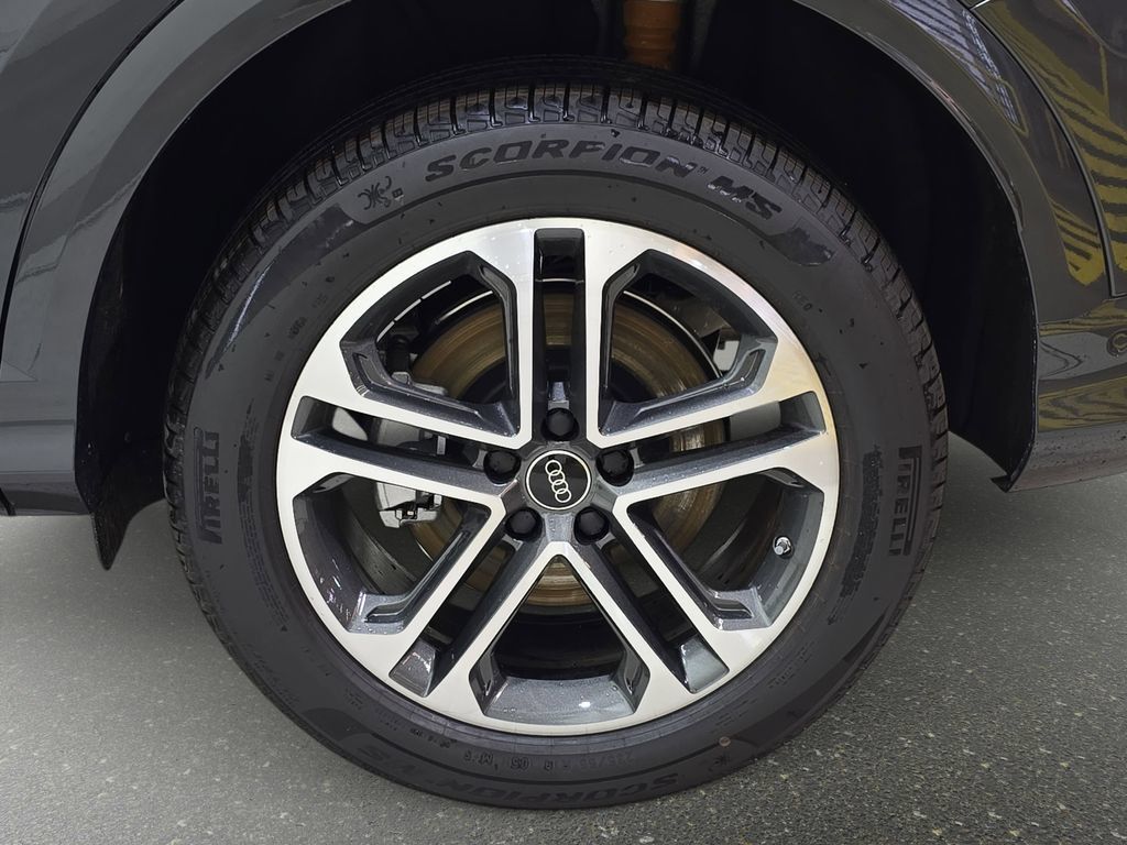 New 2026 Audi Q5 Premium AWD/4WD image 32