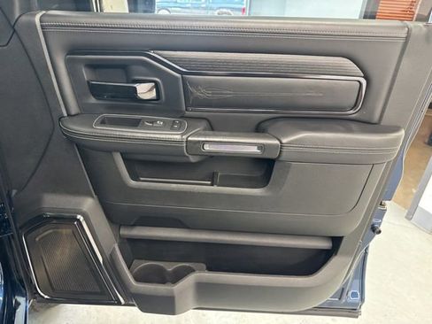 Used 2023 RAM 3500 Limited AWD/4WD image 33
