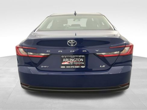 Used 2025 Toyota Camry LE image 6