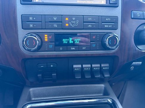 Used 2011 Ford F250 Lariat w/ Lariat Ultimate Pkg image 34