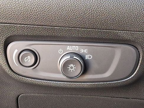 Certified 2024 Buick Encore GX Sport Touring image 28