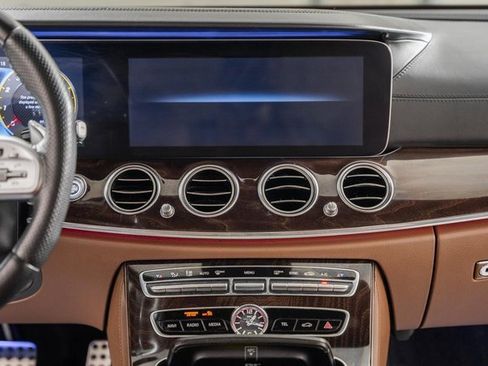 Used 2020 Mercedes-Benz E 63 AMG S image 25