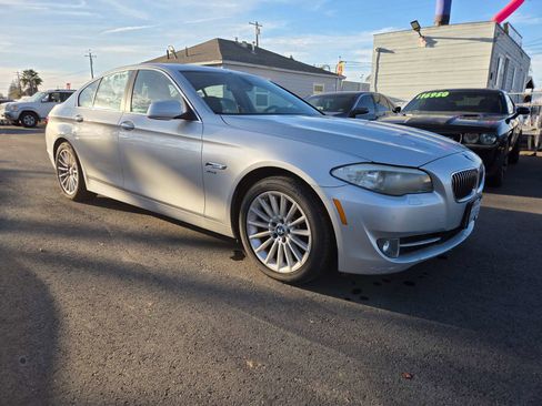 Used 2012 BMW 535i xDrive Sedan image 5
