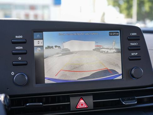 New 2025 Hyundai Elantra Sport image 24