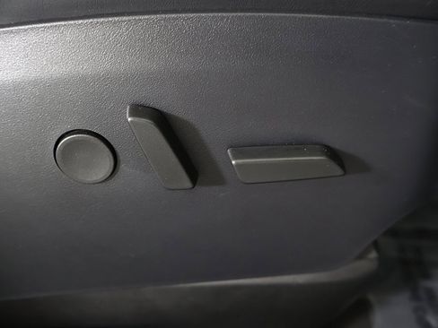 Used 2020 Tesla Model X Long Range image 31