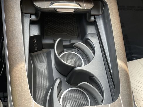 New 2026 Mercedes-Benz E 350 Sedan image 32