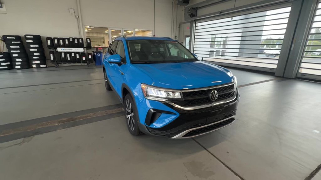 Certified 2023 Volkswagen Taos SE AWD/4WD image 15