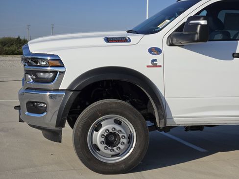 New 2026 RAM 5500 Tradesman w/ Chrome Appearance Group image 5