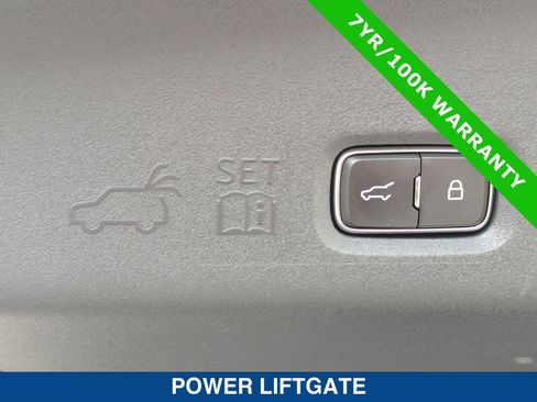 Certified 2025 Ford Expedition Active AWD/4WD image 15