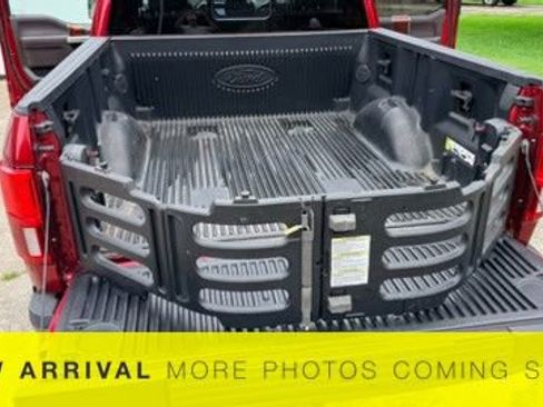 Used 2019 Ford F150 King Ranch w/ Equipment Group 601A Luxury AWD/4WD image 5