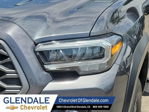 Used 2023 Toyota Tacoma TRD Off-Road AWD/4WD image 17