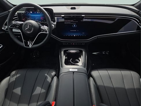 New 2026 Mercedes-Benz E 450 4MATIC Sedan image 13