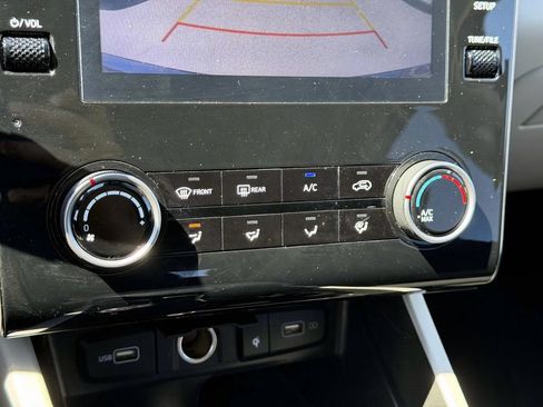 Certified 2023 Hyundai Tucson SEL AWD/4WD image 35
