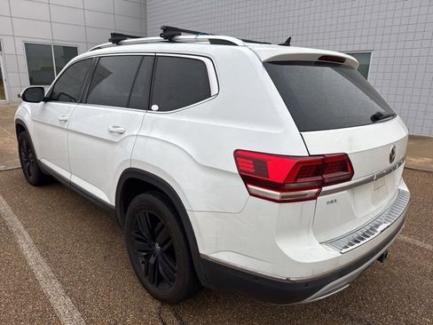Used 2018 Volkswagen Atlas SEL Premium image 4
