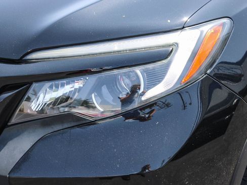 Used 2021 Honda Passport EX-L image 5