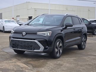 New 2026 Volkswagen Taos SE video 2