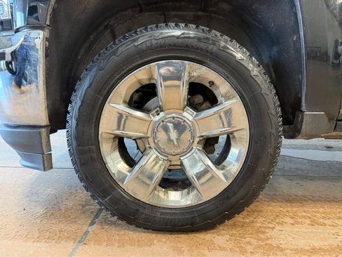 Used 2018 Chevrolet Silverado 1500 LTZ w/ Sport Package image 9
