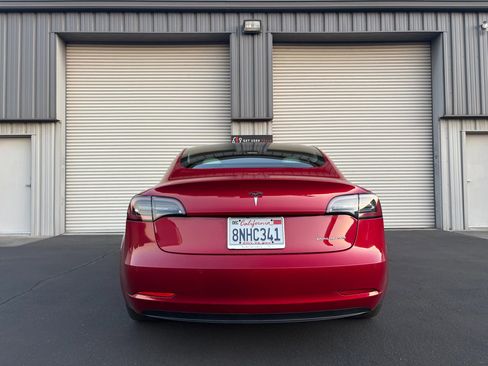 Used 2020 Tesla Model 3 Long Range AWD/4WD image 7