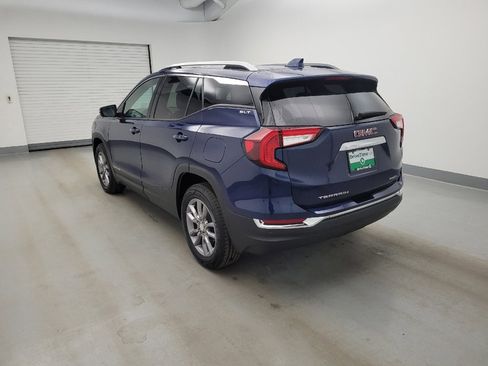 Used 2022 GMC Terrain SLT w/ Infotainment Package II AWD/4WD image 5
