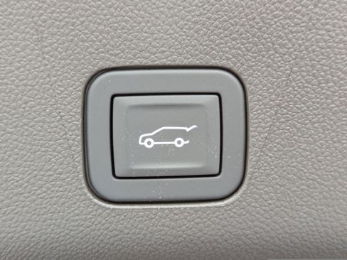 New 2026 Cadillac Escalade Luxury RWD image 8