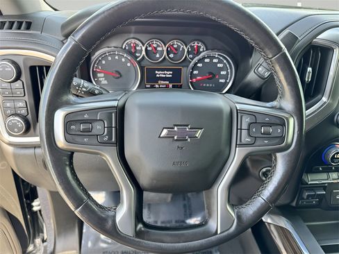 Used 2021 Chevrolet Silverado 1500 RST image 13