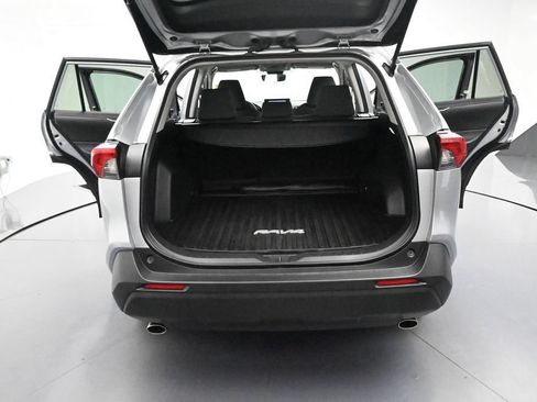 Used 2023 Toyota RAV4 XLE AWD/4WD image 26