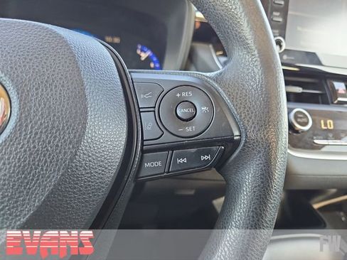 Certified 2022 Toyota Corolla LE image 14