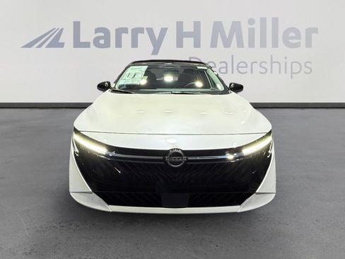 New 2026 Nissan Sentra SR image 8