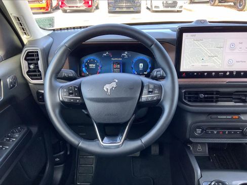 Certified 2025 Ford Bronco Sport Outer Banks w/ Outer Banks Tech Package+ image 6