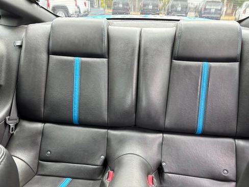 Used 2010 Ford Mustang GT RWD image 24