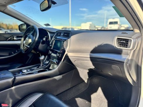 Used 2016 Nissan Maxima 3.5 SL image 10