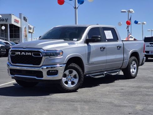 Used 2025 RAM 1500 Big Horn AWD/4WD image 5