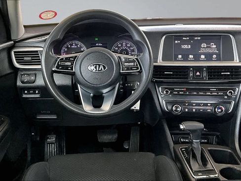 Used 2020 Kia Optima LX FWD image 8