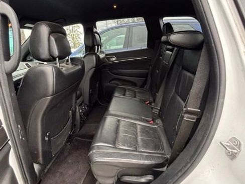 Used 2016 Jeep Grand Cherokee Limited image 11