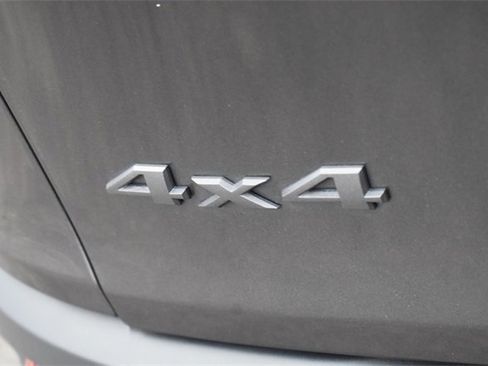 Used 2016 Jeep Cherokee Trailhawk w/ Comfort/Convenience Group image 18