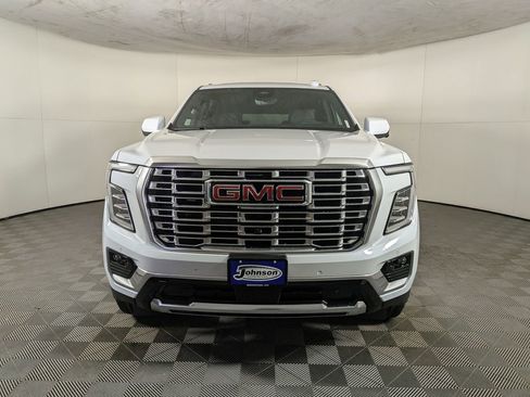 New 2026 GMC Yukon XL Denali w/ Denali Reserve Package AWD/4WD image 2