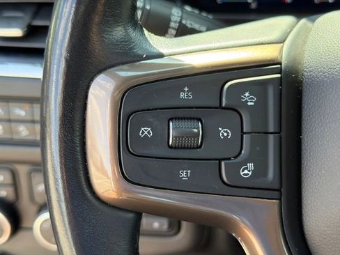 Used 2022 Chevrolet Suburban High Country image 26