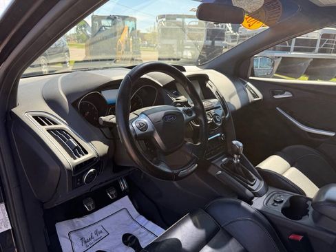 Used 2014 Ford Focus ST w/ Equipment Group 202A FWD image 15