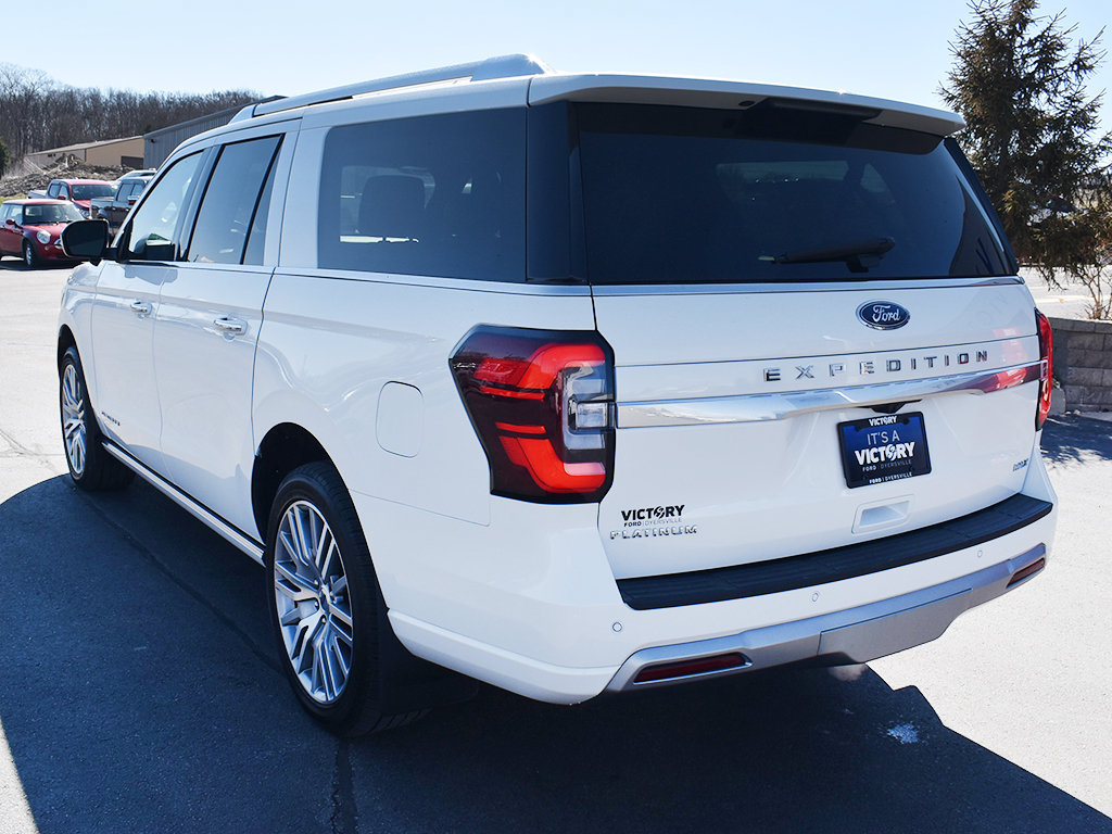 Used 2023 Ford Expedition Max Platinum AWD/4WD image 3