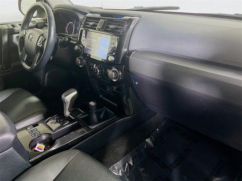 Certified 2024 Toyota 4Runner TRD Off-Road Premium image 26