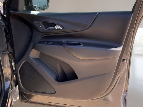 Used 2019 Chevrolet Equinox LT AWD/4WD image 23