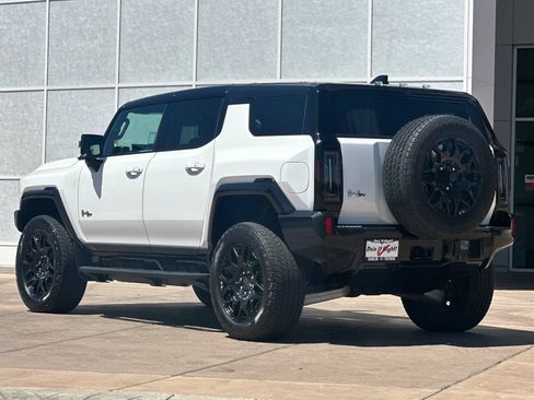 Used 2025 GMC Hummer EV 2X AWD/4WD image 6
